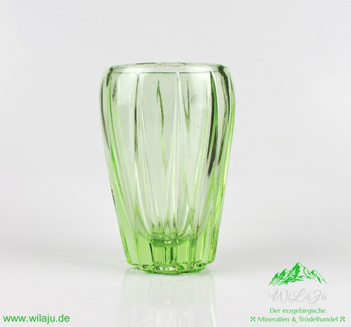 Sammlerobjekt glas vase - sammlerobjekt, grün